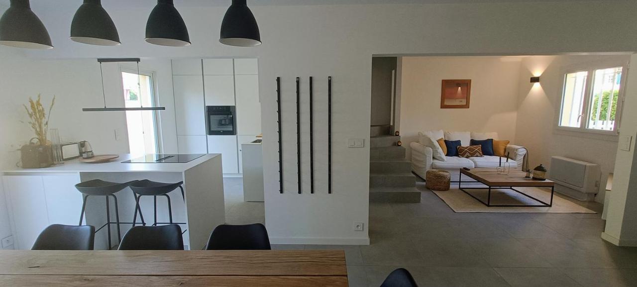 Belle Maison Mitoyenne De Standing Fréjus Zewnętrze zdjęcie